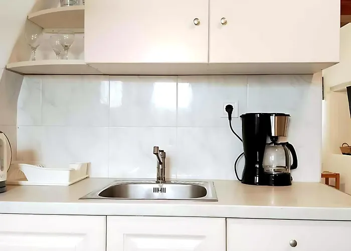 Heritage Retreat By μρs *