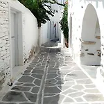 Heritage Retreat By μρs Apartment Parikia (Paros)