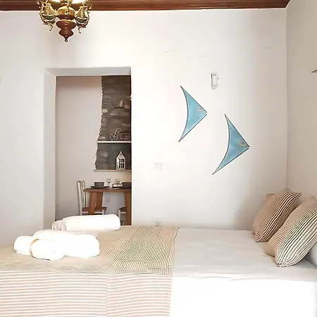 Paros Heritage Retreat by ΜΡS *