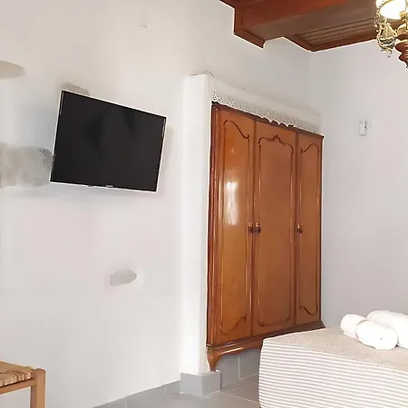 Paros Heritage Retreat by ΜΡS *