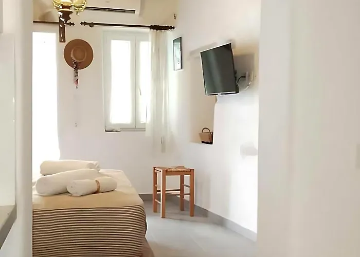 Heritage Retreat By μρs Apartment Parikia (Paros)