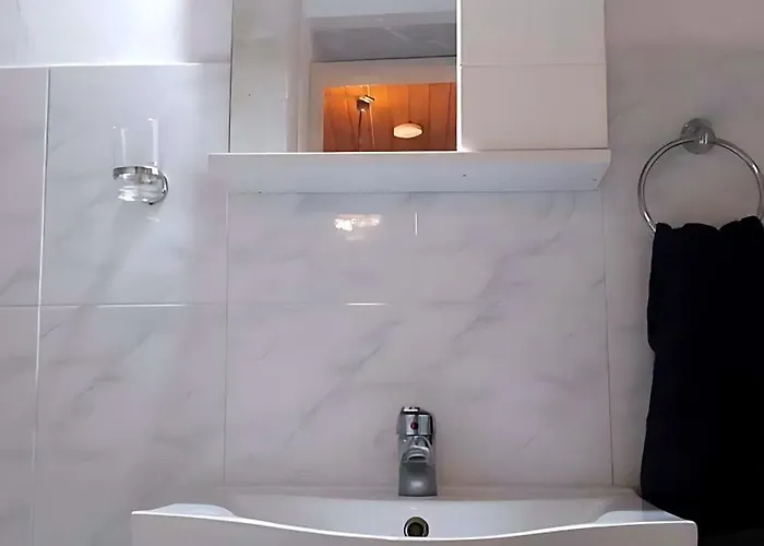 Apartment Heritage Retreat By μρs *